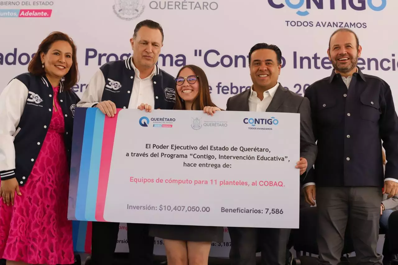 Asiste Luis Nava a la Entrega de Resultados del Programa “Contigo Intervención Educativa”.