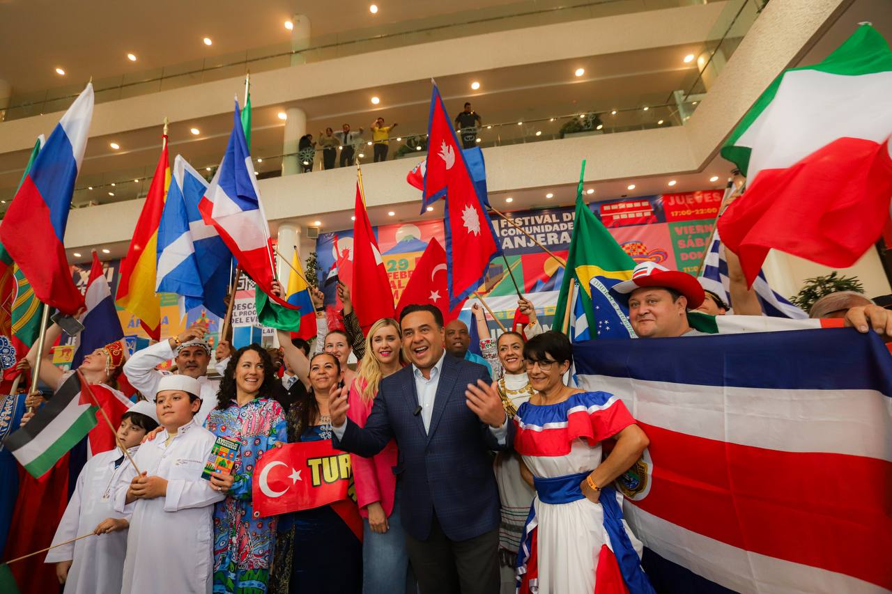 Inicia el XVI Festival de Comunidades Extranjeras 2024.