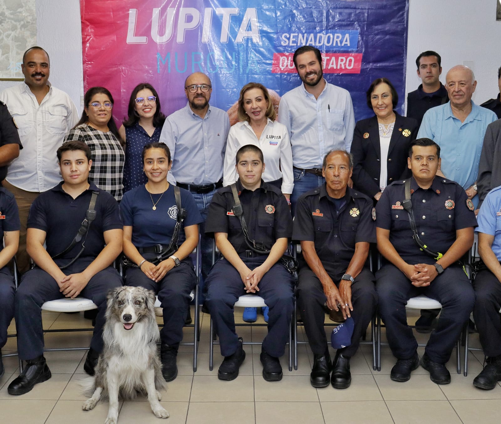 Se reúne Lupita Murguía con el H. Cuerpo de Bomberos de Querétaro