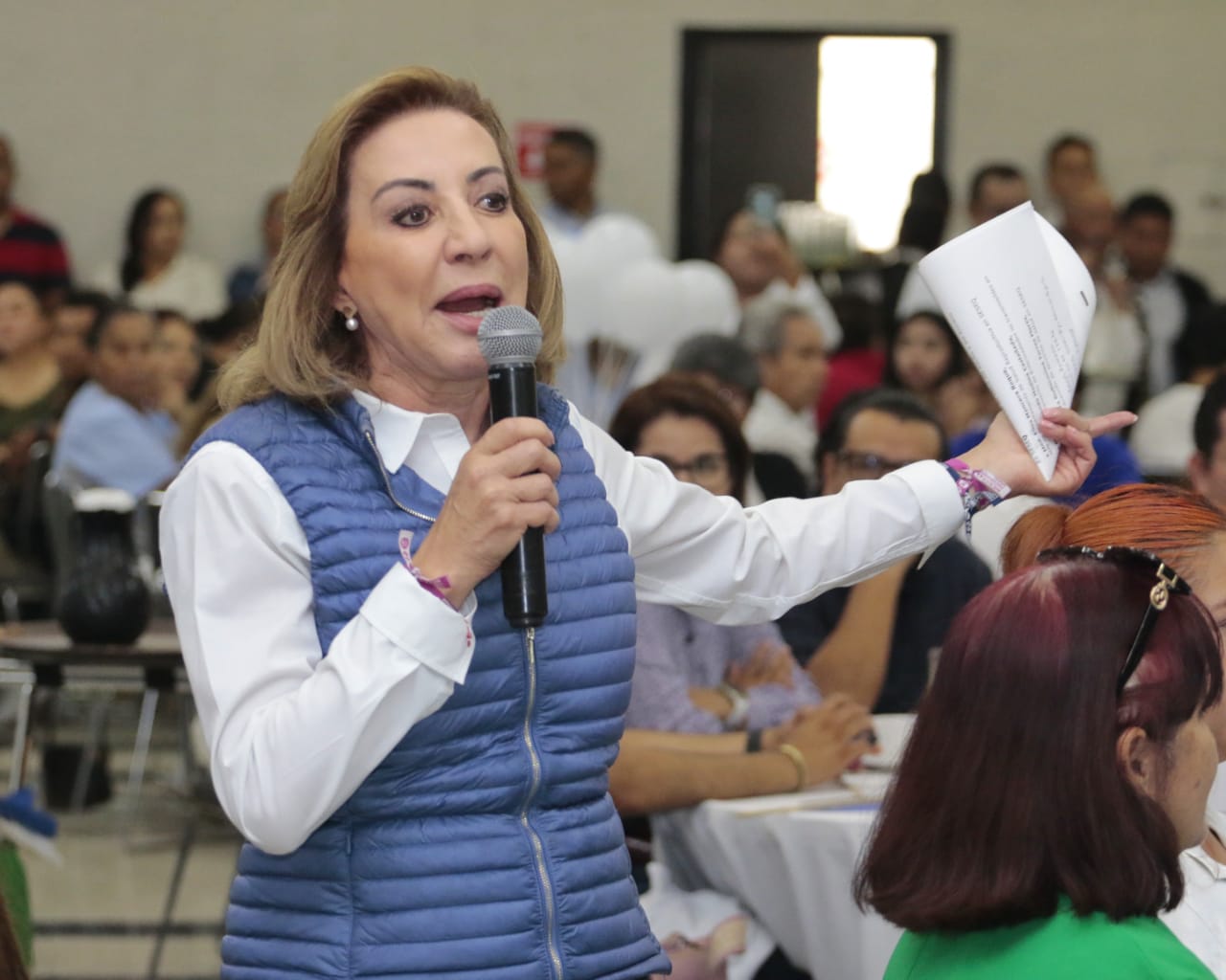 Propone Lupita Murguía “Becas para que mientras estudies, aprendas trabajando”