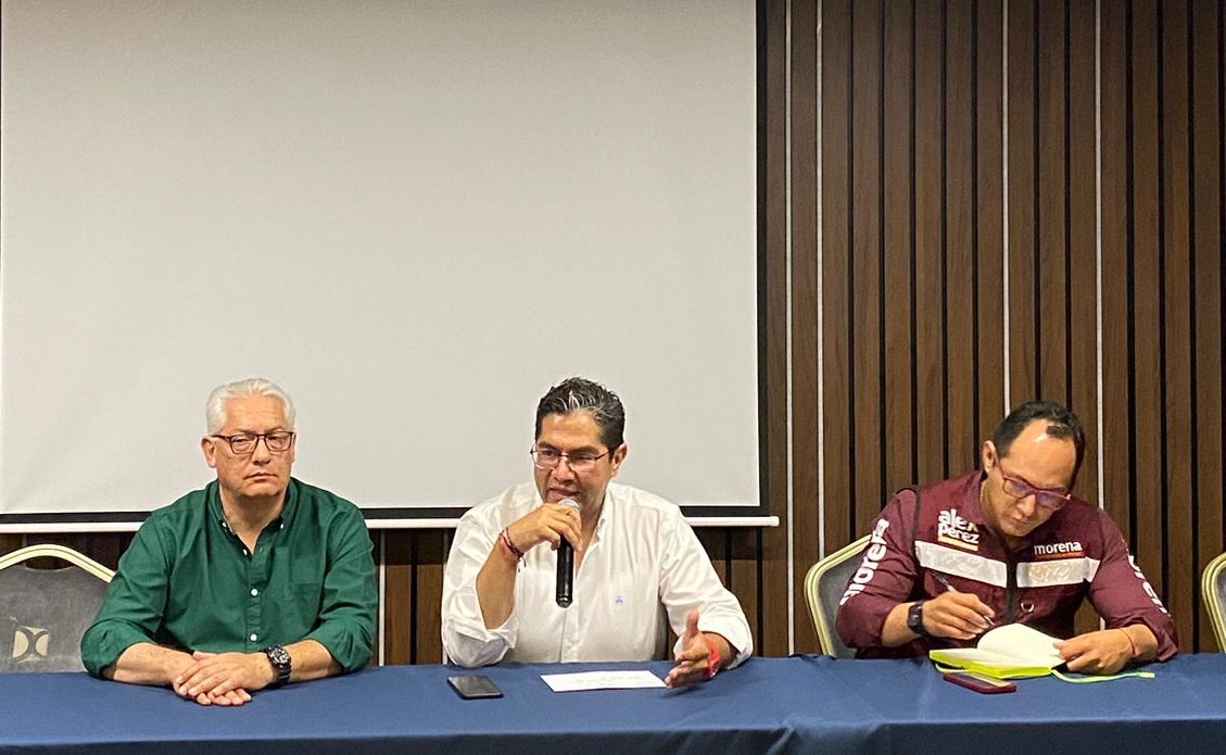 «Ricardo Anaya y Marcos Aguilar detrás de campaña de felifer: Voceros de Chema Tapia. 