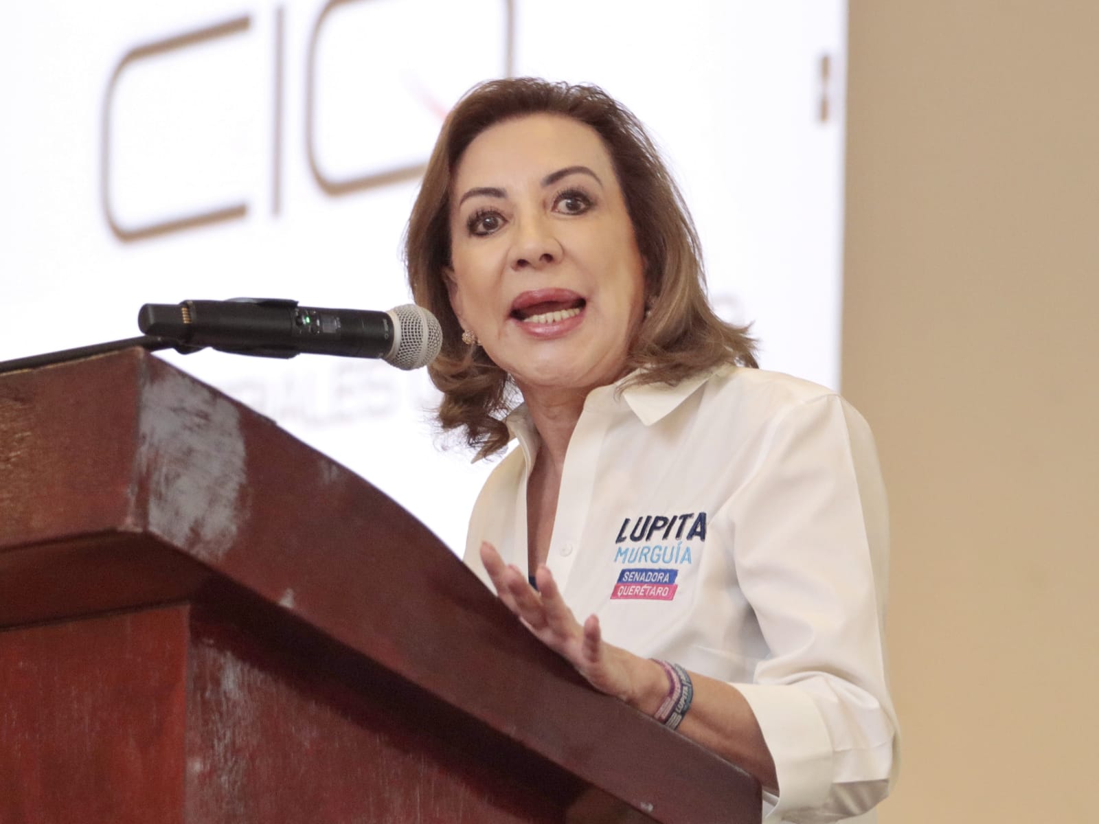 Miles de mexicanos están listos para salir a votar este 2 de junio por un país libre y sin polarización: Lupita Murguía