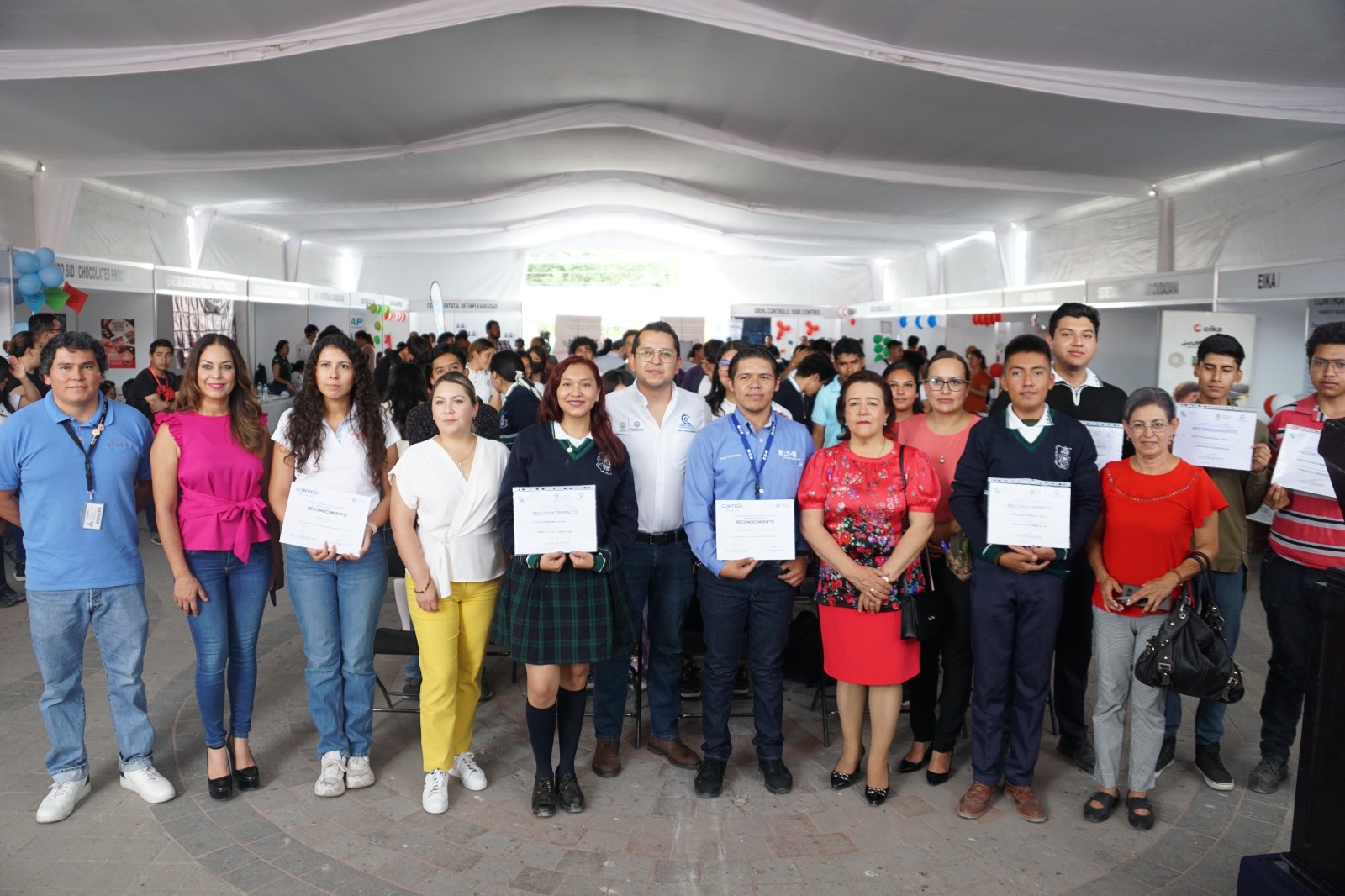 Oferta ST mil oportunidades de trabajo en Expo Empleo Pedro Escobedo