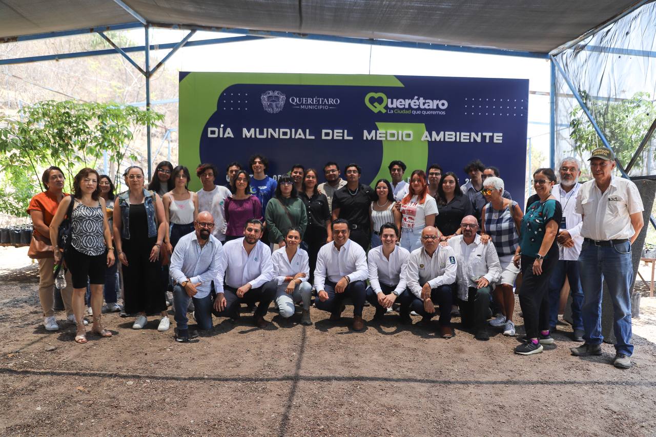 Entrega Luis Nava Sello de Biodiversidad al Vivero de Plantas Nativas “Las Américas”*