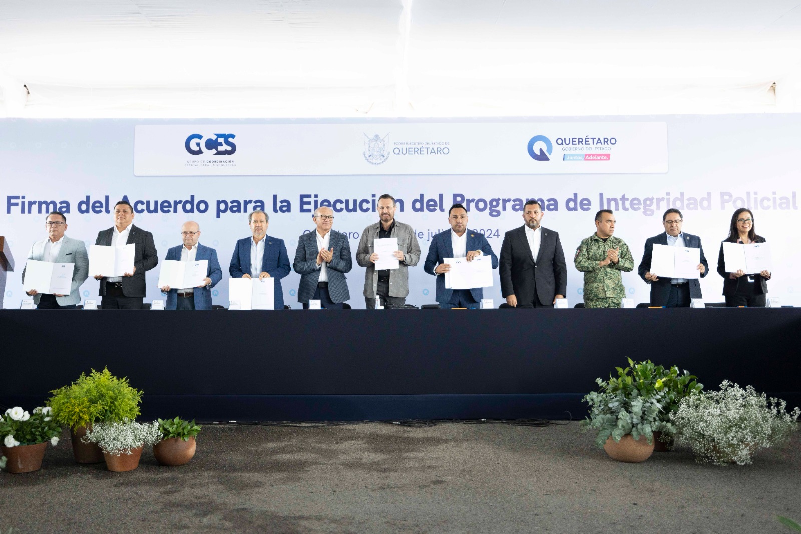 Atestigua Mauricio Kuri la firma del Acuerdo para la Ejecución del Programa de Integridad Policial