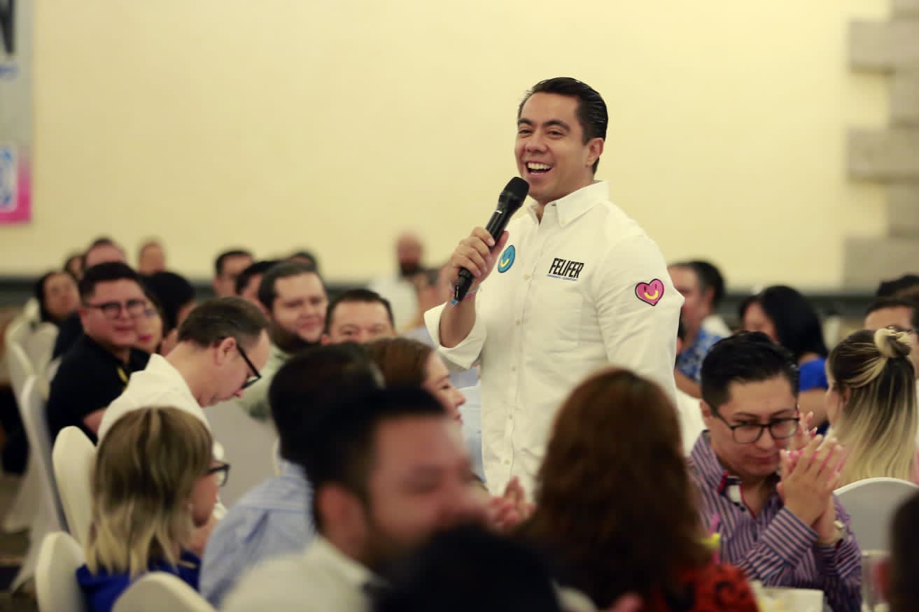 El futuro del país, pasa por el desarrollo ferroviario: Felifer Macías 