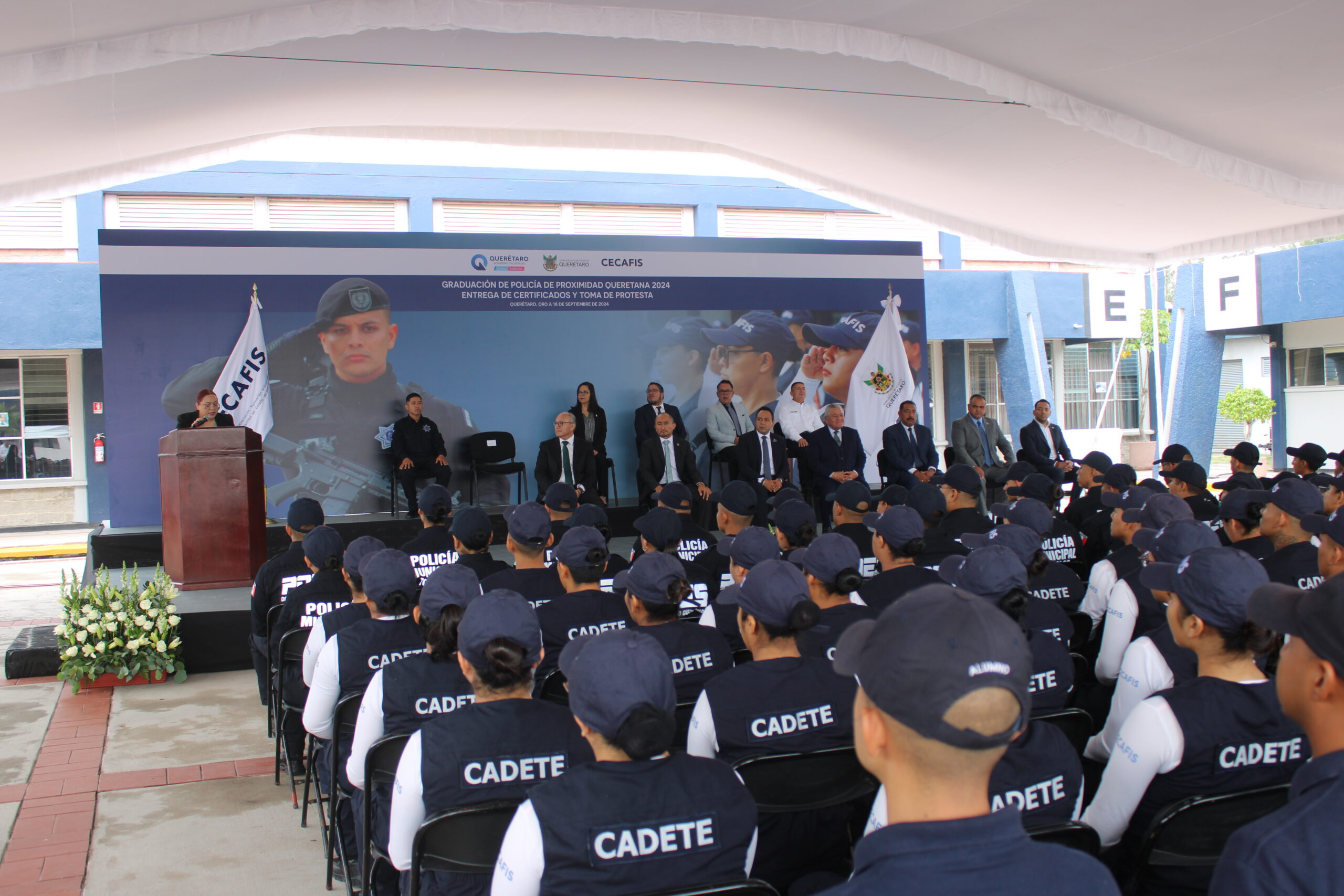 Supera CECAFIS meta anual de formar 100 nuevos policías