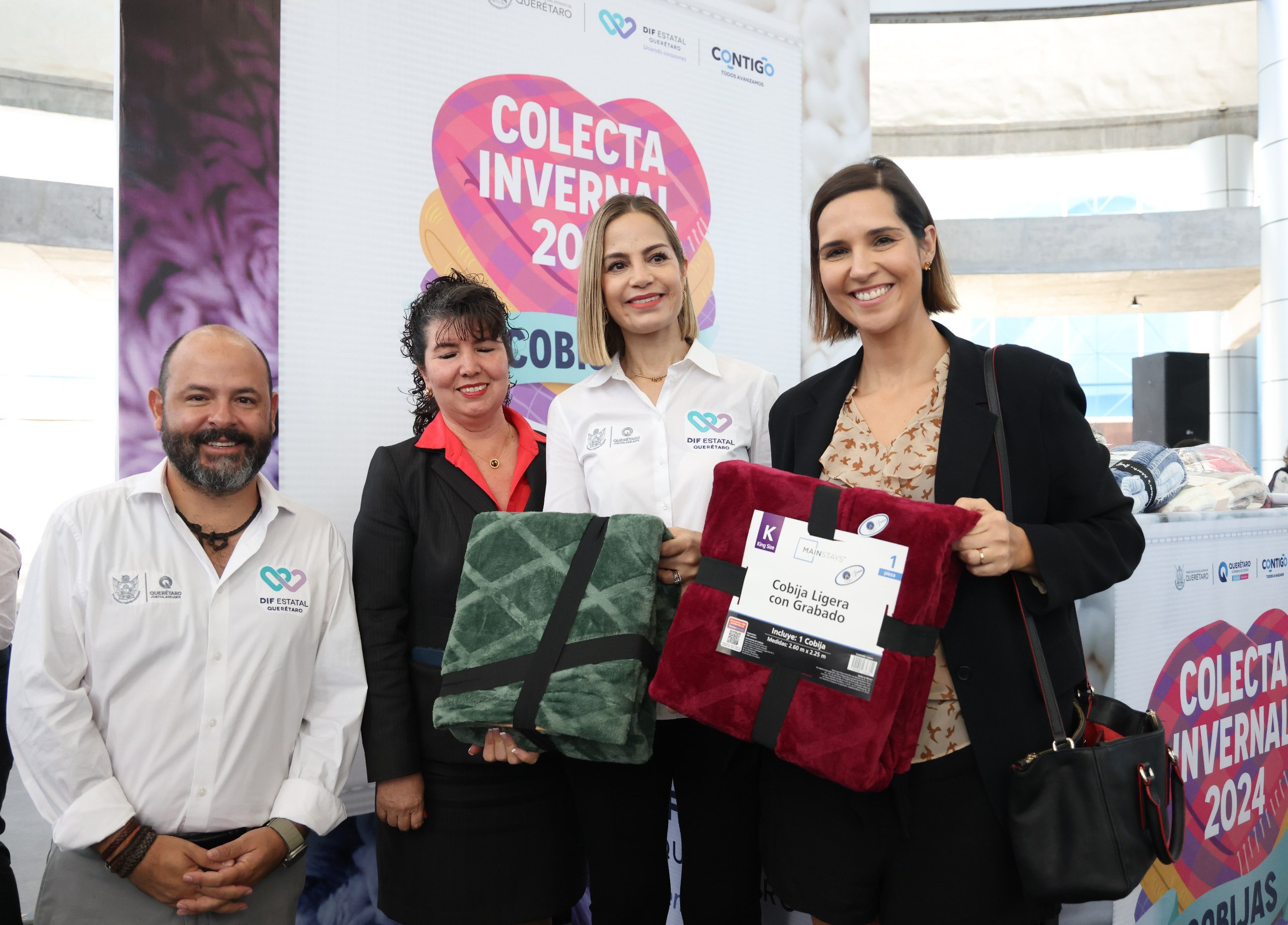 Inicia Car Herrera de Kuri, la Campaña de Colecta Invernal del DIF Estatal