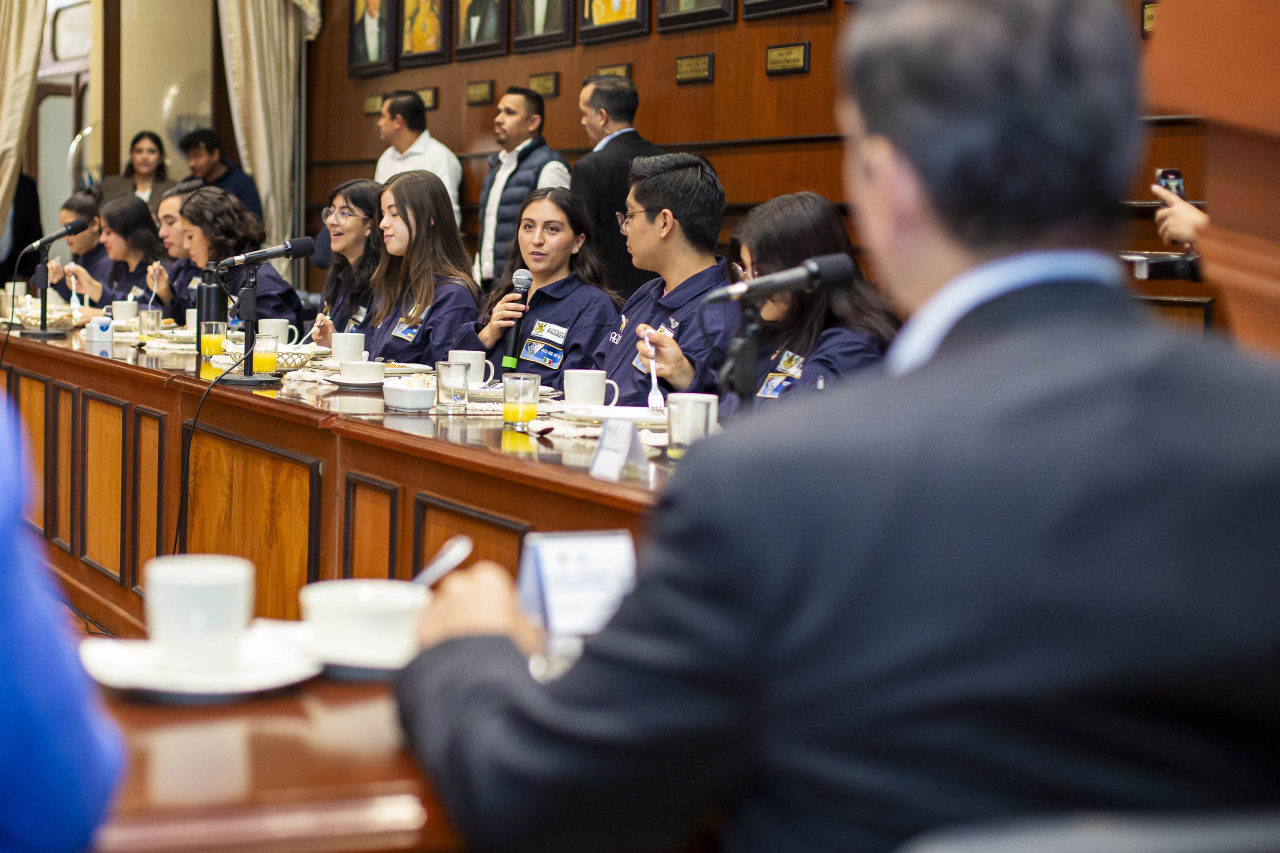 Alienta Gobernador a jóvenes del programa Contigo, Querétaro Digital te lleva al Espacio