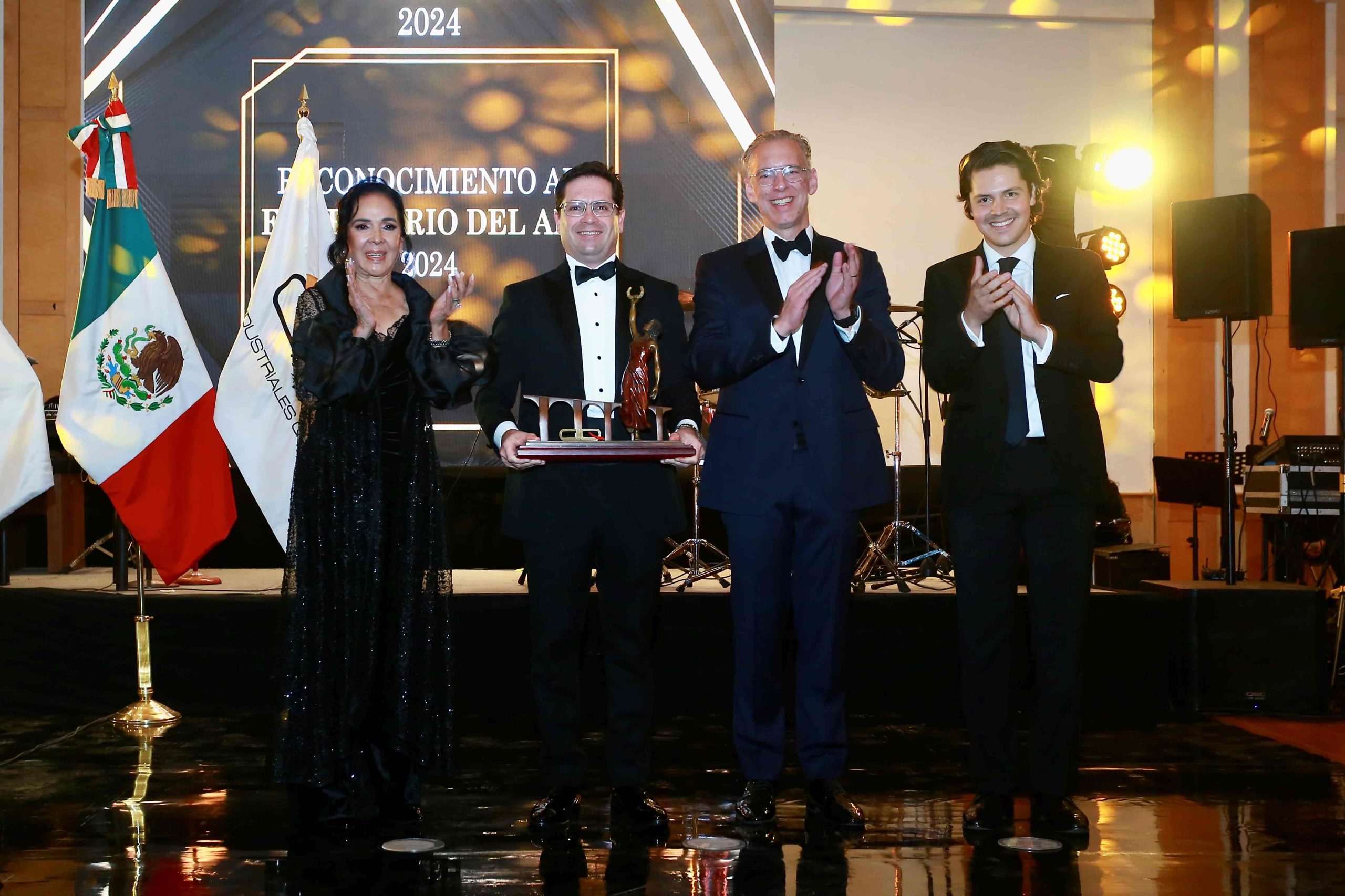 Marco Del Prete encabeza gala del Club de Industriales