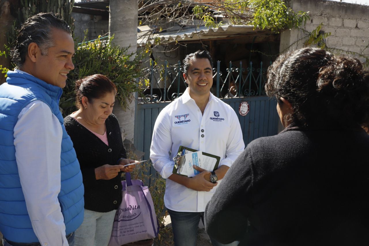 Realiza FeliFer Macías «Recorridos Ciudadanos» en Santa   Rosa Jauregui.