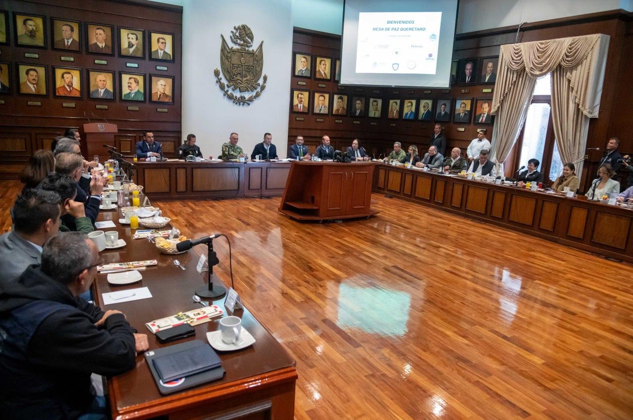 Preside Gobernador Mesa para la Construcción de la Paz y Seguridad en Querétaro