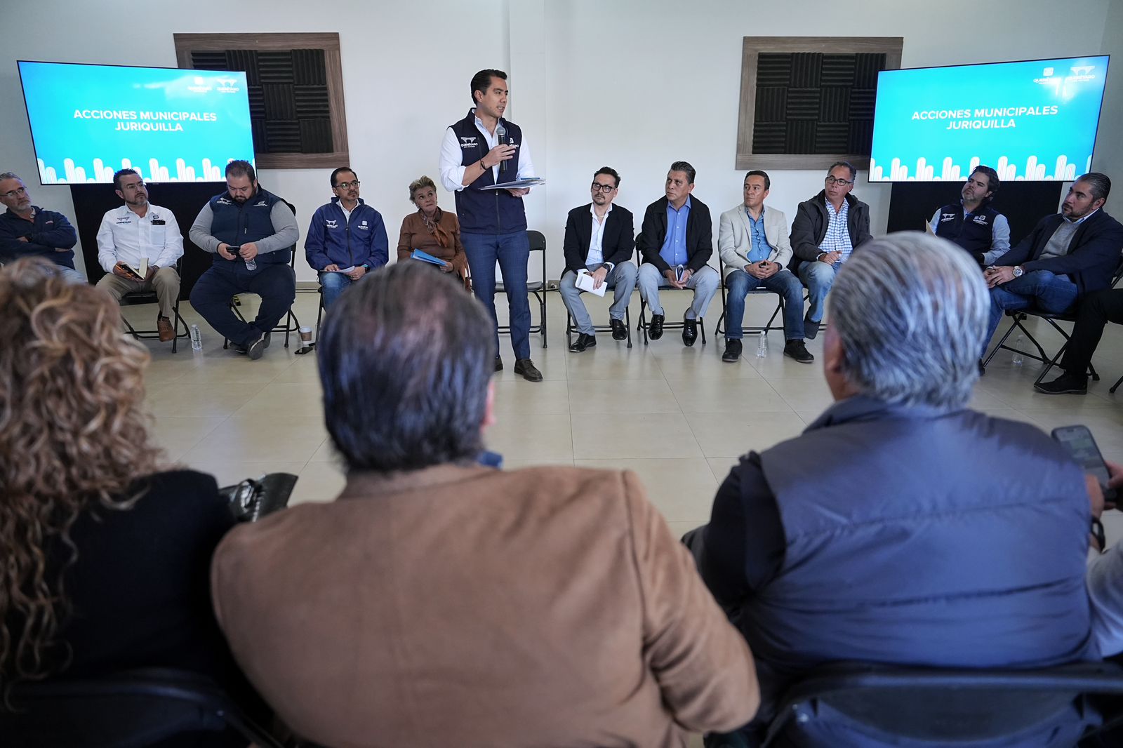 Reunión de Felifer Macías con Vecinos de Juriquilla.